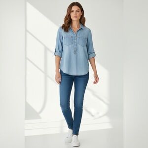 Bella Dahl Short Sleeve Half Button Chambray Top Size Small